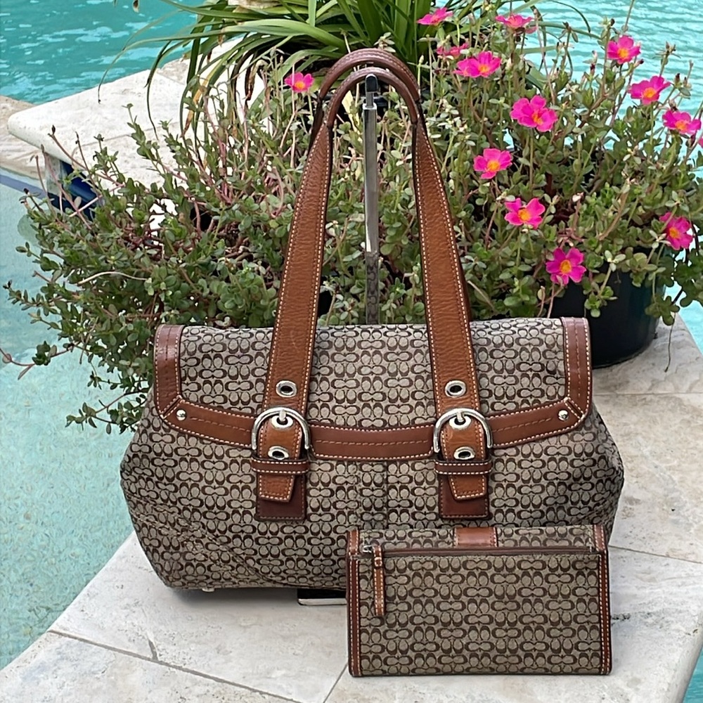 Coach Soho Signature Mini “C” Brown and Tan Handbag w/Matching Wallet - Picture 5 of 16
